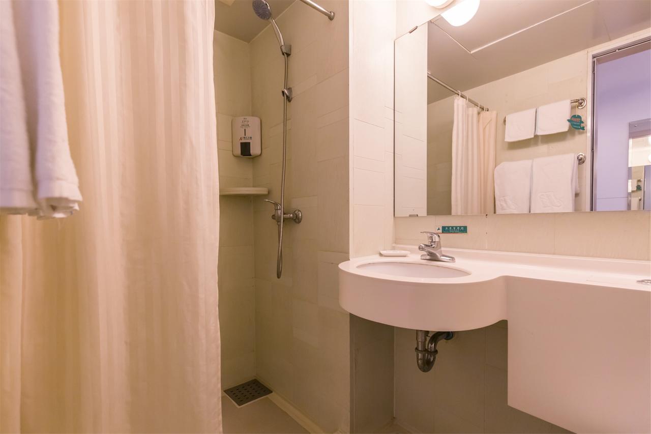 Jj Inns - Shanghai Hongmei South Road Экстерьер фото