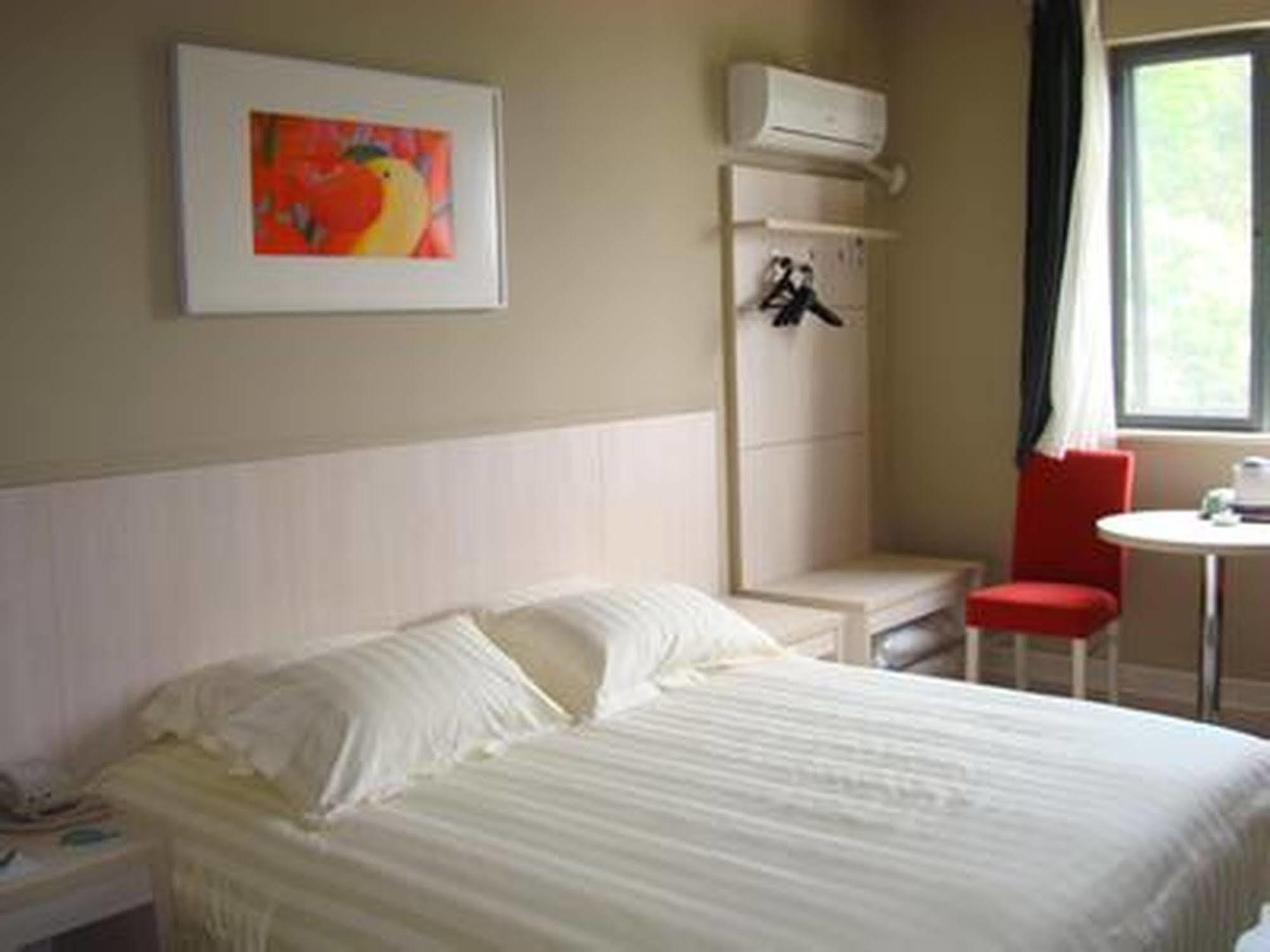 Jj Inns - Shanghai Hongmei South Road Экстерьер фото